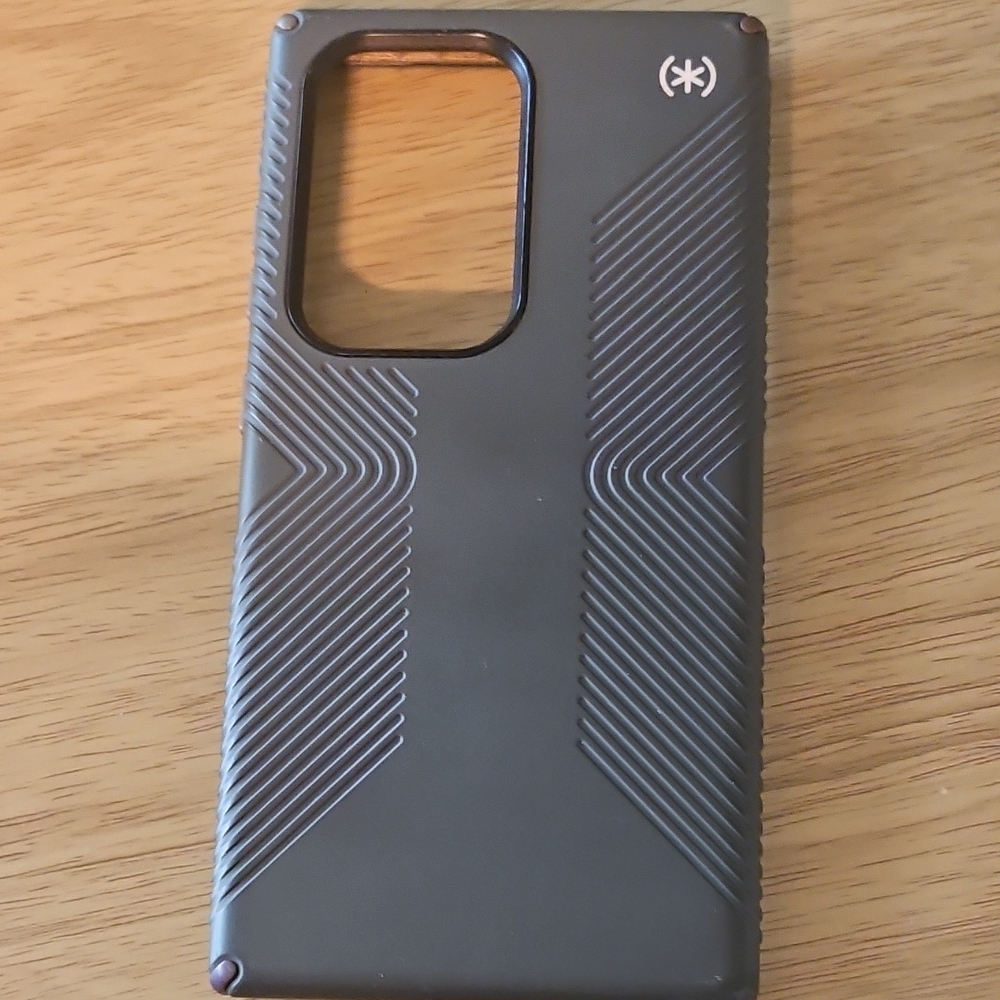 Speck Black Protective Case for Cell Phones